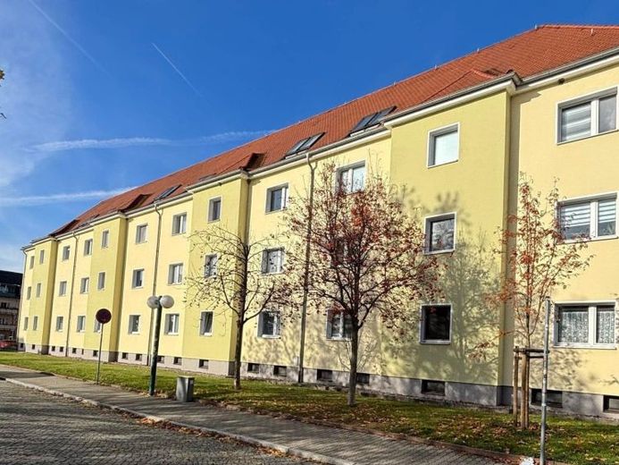 Kleine 3-Raum-Wohnung in Heidenau! – Foto 1