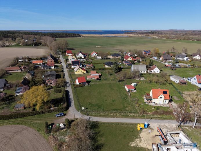 Bauträgerfreies Baugrundstück in idyllischer Lage – Am Salzhaff - Teßmannsdorf - provisionsfrei – Luftbild