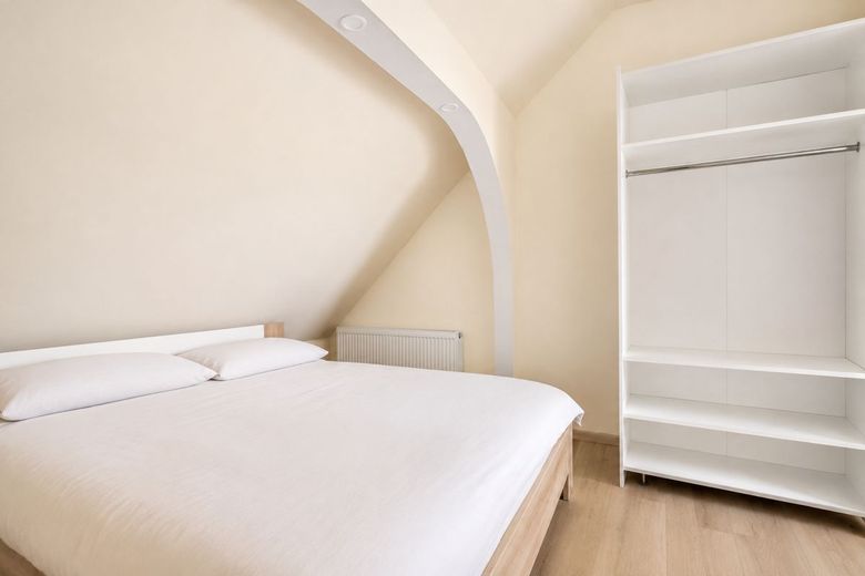 Bezugsfertiges Reihenmittelhaus in Erdeborn! – Zimmer DG
