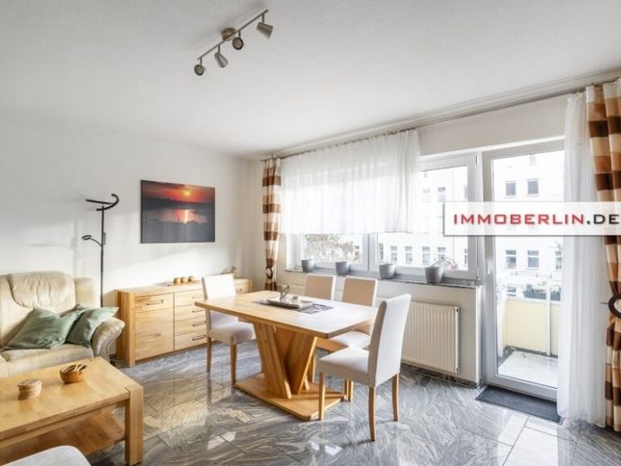 IMMOBERLIN.DE - Gemütliche Wohnung mit Balkon & Lift nahe Turmstraße – Foto 1