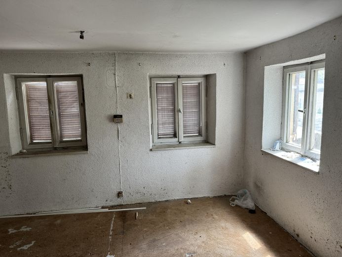 PRECIO REDUCIDO: Dos terrenos con tres casas y potencial de desarrollo – Foto 23