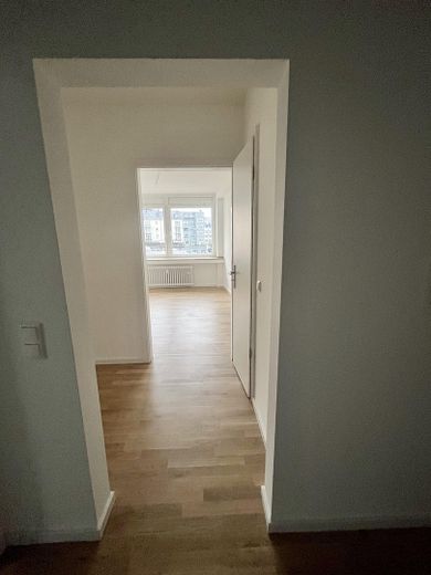Blick vom Flur in Zimmer 3