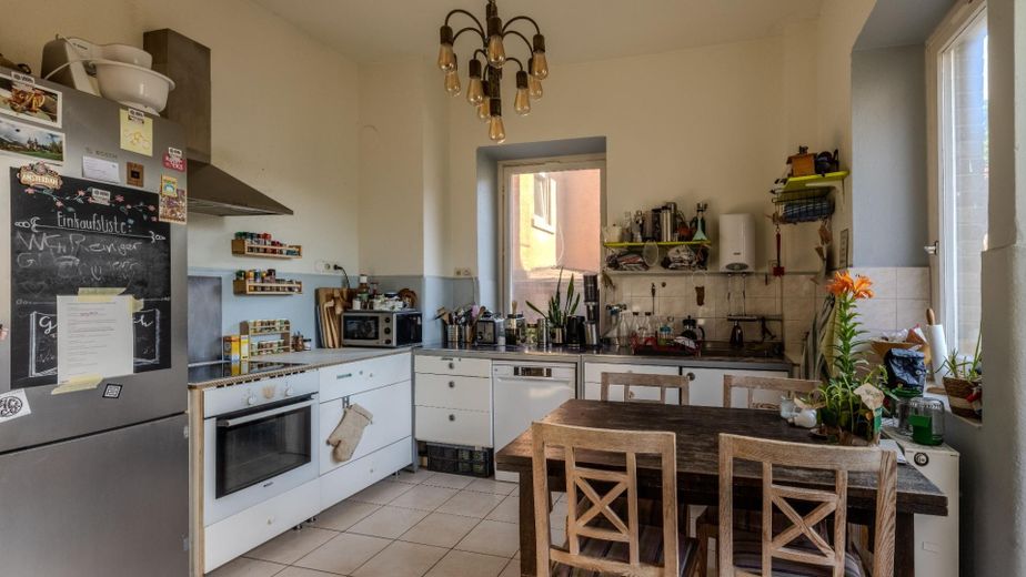 Investorentraum "WG Villa" Stadtmitte – Küche 1.OG