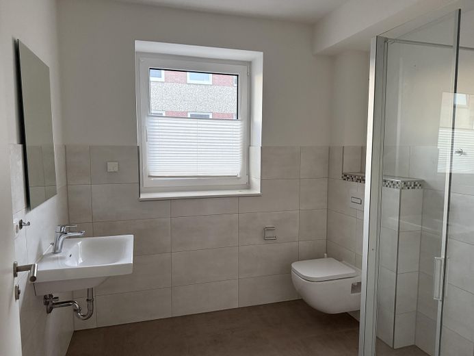 Moderno appartamento di 2 locali con balcone in posizione centrale a Pinneberg – Foto 5
