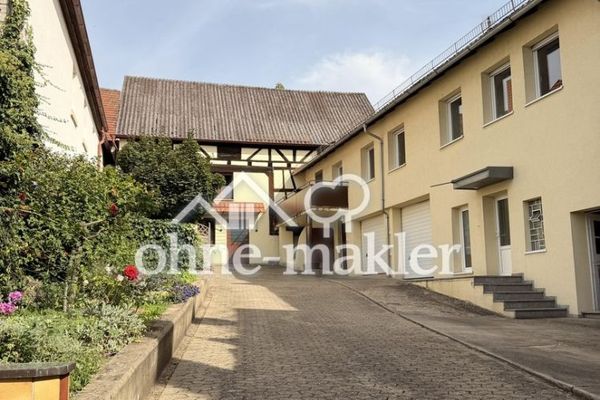 3-room apartment, fitted kitchen, balcony, garage