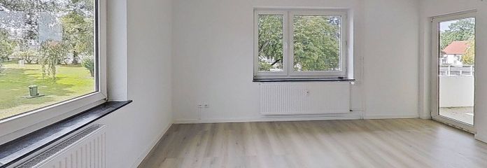 Sanierte 5-Zi-Whg. mit BALKON - perfekt für eine Familie – Ansicht I: Wohn- und Esszimmer