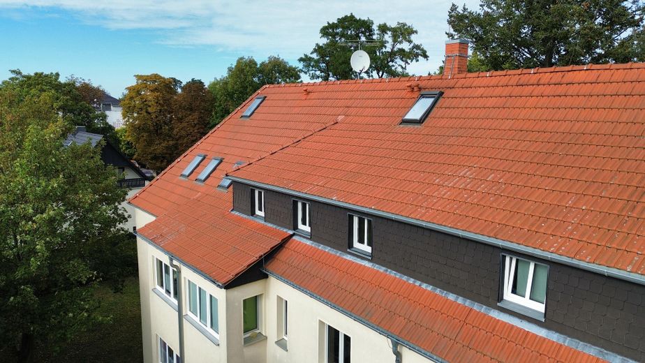 aufgeteiltes Mehrfamilienhaus in guter Wohnlage – Foto 1