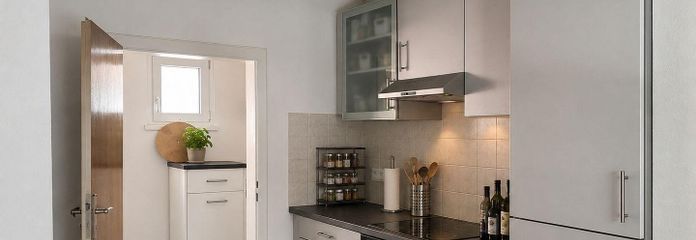 Charmantes Haus mit Garage, Scheune & Garten im Herzen von Dettenheim – Küche