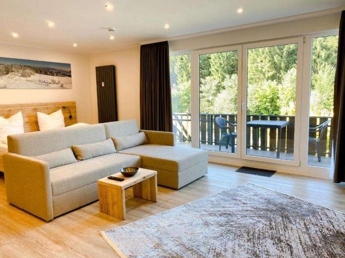 1-Zimmer Design Studio am Skiliftkarussell mit touristischer Vermietungserlaubnis – Foto 1