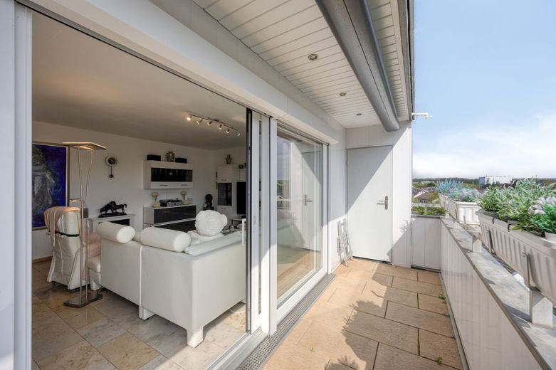 *** Gehobene Etagenwohnung in Ruhiger Umgebung der Stadt Langenfeld *** – Balkon
