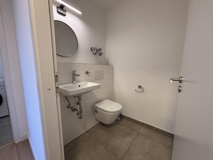 Kapitalanlage - Voll möblierte WG-Wohnung in Ludwigsburg-Neckarweihingen – WC