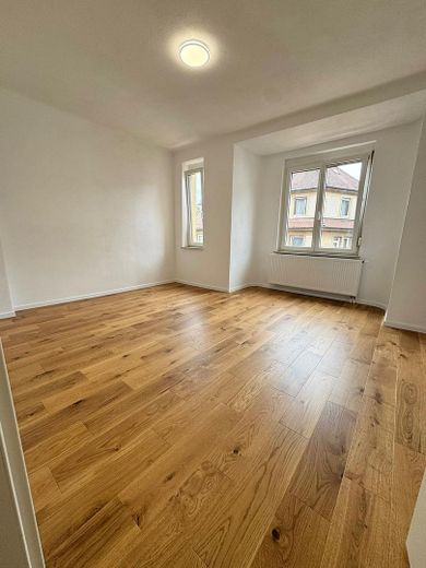 Primera ocupación tras la renovación en Stuttgart Este – Zimmer 