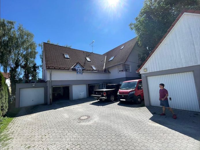 Gemütliche 3 Zimmer-Maisonettenwohnung in Eresing (Nähe Geltendorf, BRB und S-Bahn München) – Garage plus Stellplatz