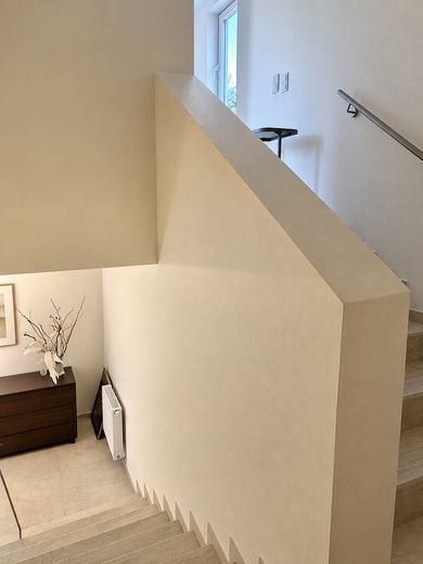 منزل حصري من تصميم معماري في أفضل موقع بمدينة بوكينغ – Treppenwende