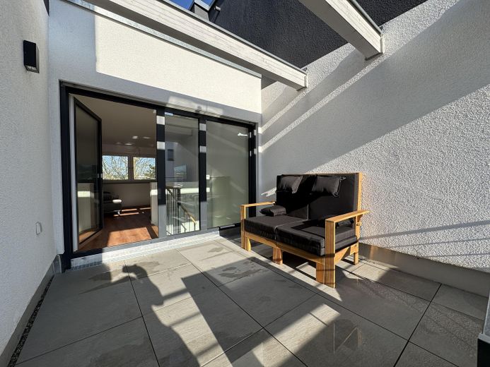 Modernes Reihenmittelhaus (Bj. 2020) mit Garten, Dachterrasse & TG – Foto 6