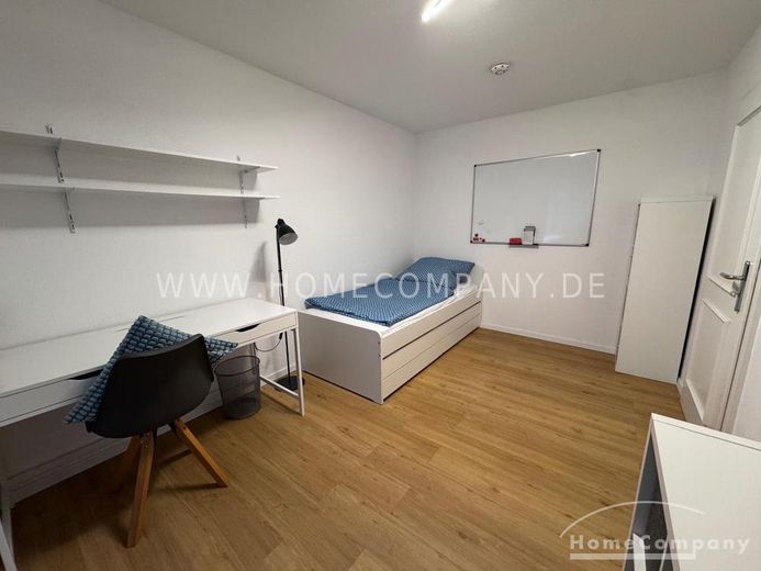 27328 HomeCompany Dresden Möbliert/Furnished 3-Zimmer-Wohnung in Dresden-Blasewitz mit 2 Balkonen max. 4 Personen – f02ec4274e0fb4cba1752f05e0431c884e4f54d0.jpg
