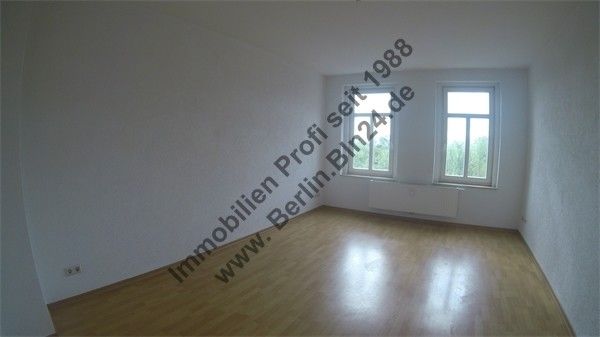 Mietwohnung -- 2er WG tauglich - saniert- Wannenbad mit Fenster Duschbad – G0040750