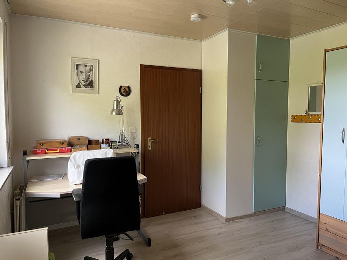 Schlafzimmer 1 Bild 2