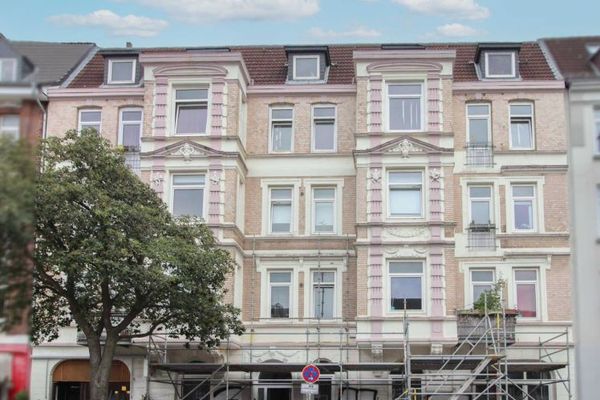Attraktive Kapitalanlage mit 13 Einheiten und Entwicklungspotenzial
