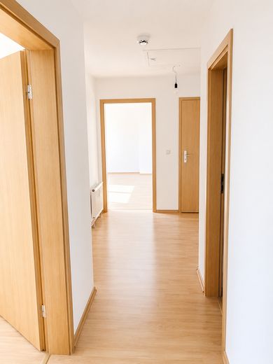 Ohne Makler! Sofort verfügbare Eigentumswohnung – Flur