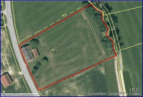 ***   FESTPREIS: 250.000,- EUR   ***
Liebhaber-Sacherl in Alleinlage - ca. 6.500 m² Grund 
am Mühl-/ Prienbach - südlich von Stubenberg – Das große Grundstück mit Haus