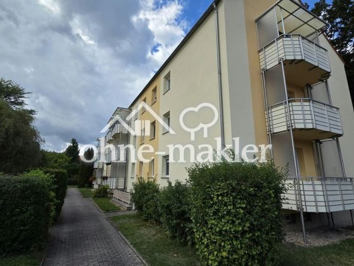 Amplio apartamento de 4 habitaciones en una zona tranquila – Foto 1