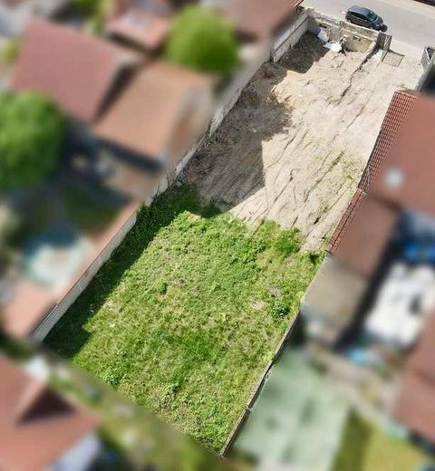 Seltene Gelegenheit: Exklusives Baugrundstück in zentraler und ruhiger Wohnlage - sofort bebaubar – Foto 4