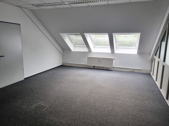 ATIK: Helle, moderne Bürofläche - provisionsfrei – Innenansicht