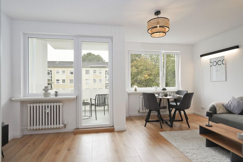 Taşının ve rahat edin – yeni kapsamlı yenilenmiş 3 odalı daire, sundurmalı – Wohnzimmer