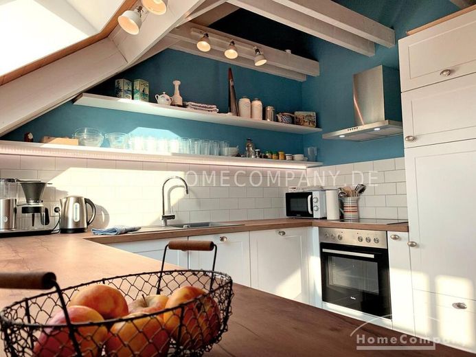 Lichtdurchflutete Dachgeschosswohnung in Caputh, möbliert – 29ac3ac2ff20474079ae542056ddce36c421558e.jpg