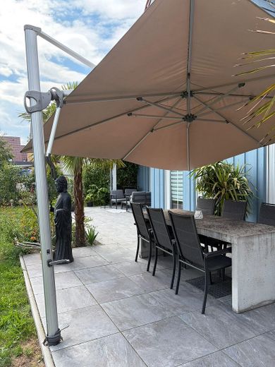 Well-maintained wooden house  200m², 8 rooms, 4 bathrooms and particularly energy-efficient building services – Photo 6