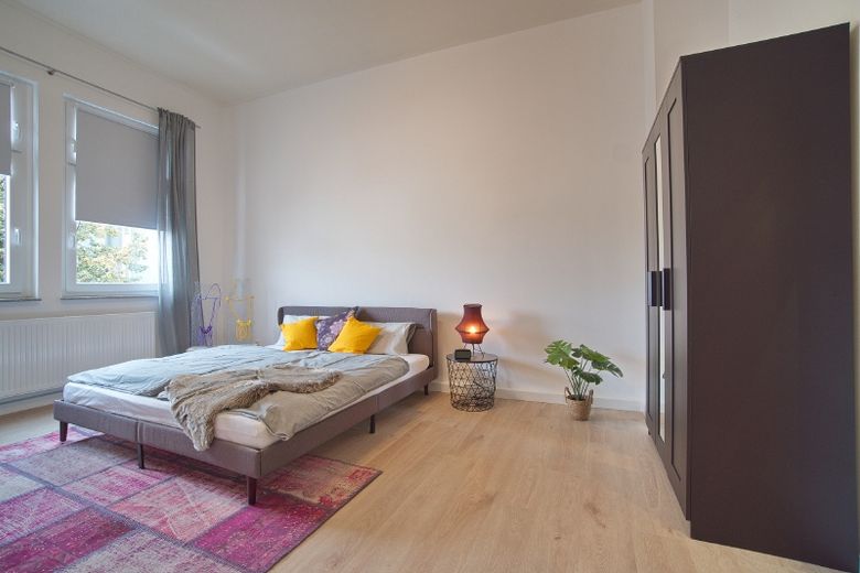 Helle, neu sanierte und möblierte Wohnung in zentraler Lage, mit W-LAN, Parkplatz-Anmietung möglich! – 85d113b143425f0f59168ade35a5bf7b5bd17085.jpg