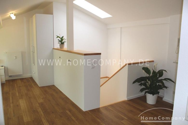 19252 HomeCompany Dresden Möbliert/Furnished Traumhafte Maisonette mit Blick zur Elbe! max. 2 Personen – c331950dafecb988952d60c3abdb329c5479644d.jpg