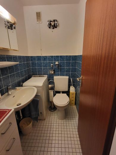 Piso en propiedad de 3,5 habitaciones (92,57 m²) en Harrislee, cerca del centro escolar y las instalaciones deportivas – Gäste WC