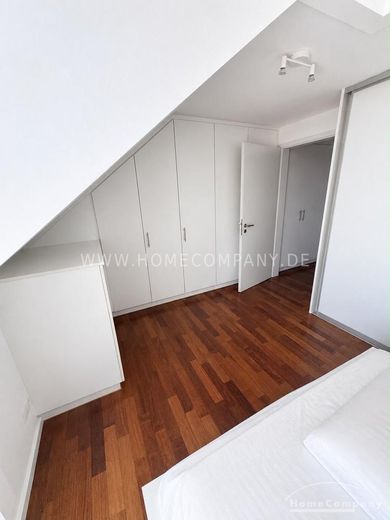 Luxus-Penthouse mit zwei Dachterrassen in Neuhausen – f94046bc69ec286034e5f7b712e692a92c65f84f.jpg