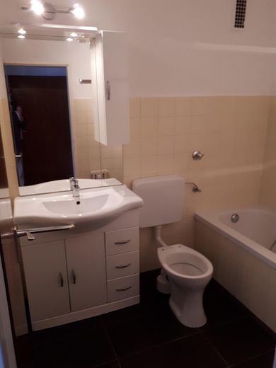 möblierte Einzimmerwohnung  mit  einmaligen Ausblick – Bad 