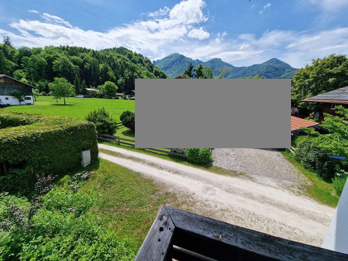 Großzügiges Wohnhaus mit viel Potenzial und in bester Lage – Blick nach Süden und Westen