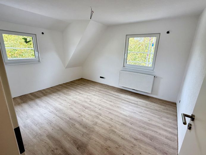 Schlafzimmer Ansicht 1