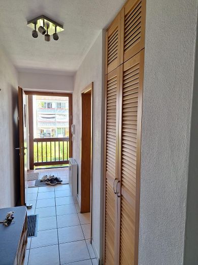 Flur mit Abstellkammer