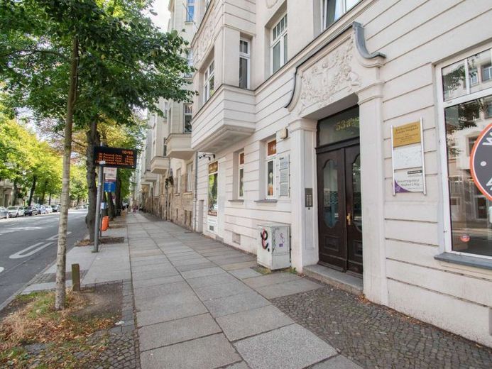 Unità commerciale affermata: ufficio con 3 locali nel rinomato quartiere di Gohlis – Foto 1