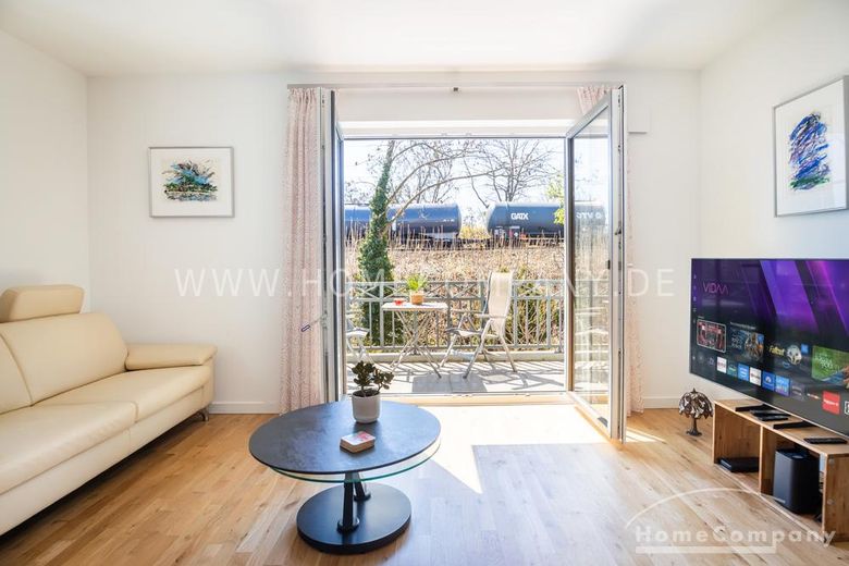 25847 Dresden HomeCompany Möbliert/Furnished 2-Zimmer Apartment mit Balkon in Dresden-Strehlen am Großen Garten max. 2 Personen – d590e0576770d3f3d133858397f45317ec02e001.jpg