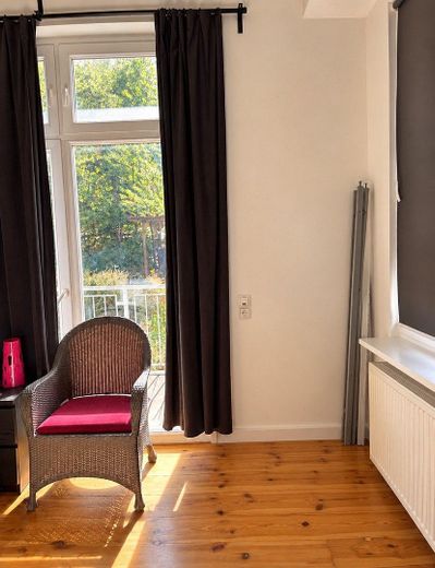 Sanierter Altbau direkt am Volkspark Friedrichshain – großzügige 5-Zimmer-Wohnung – Fotoğraf 8