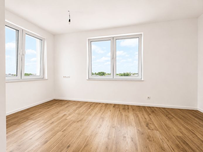 Nowoczesna powierzchnia biurowa / gabinetowa o powierzchni 91 m², 4 pokoje z kuchnią i łazienką w Glinde – Zimmer 1