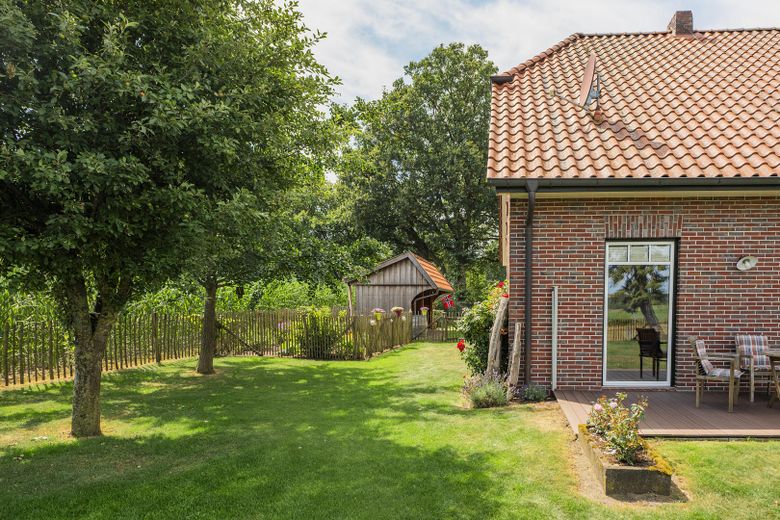 Exklusives Landhaus Resthof in Alleinlage  kernsaniert, mit Weitblick über Wiesen – Foto 9