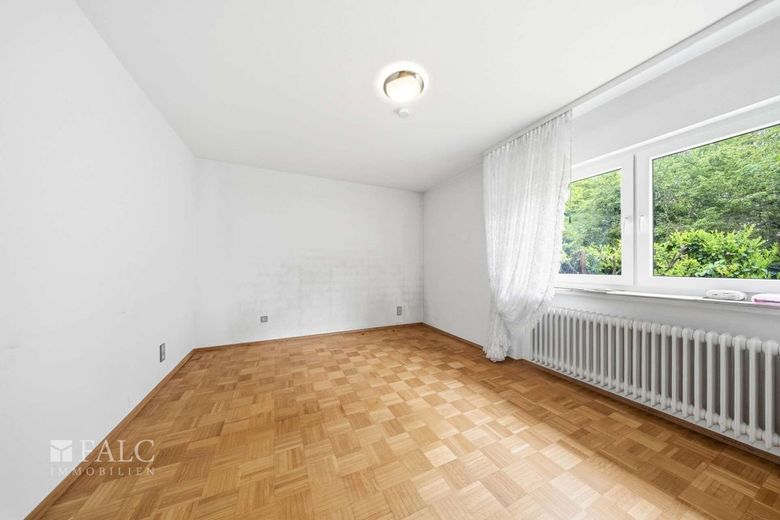 Traumhaus in Traumlage zu verkaufen – Schlafzimmer EG