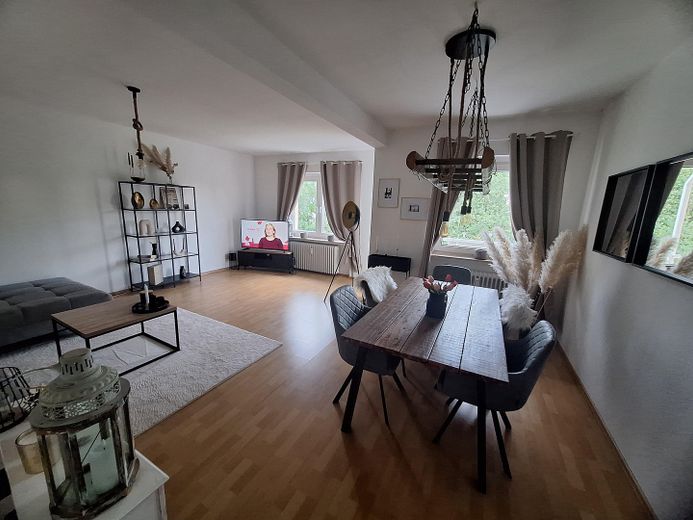 Top gepflegte Wohnung in bester Lage – Foto 2