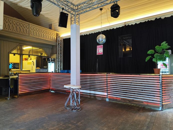 Theke Saal