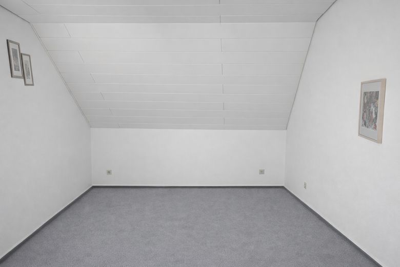 Kind 1 - ohne Möbel