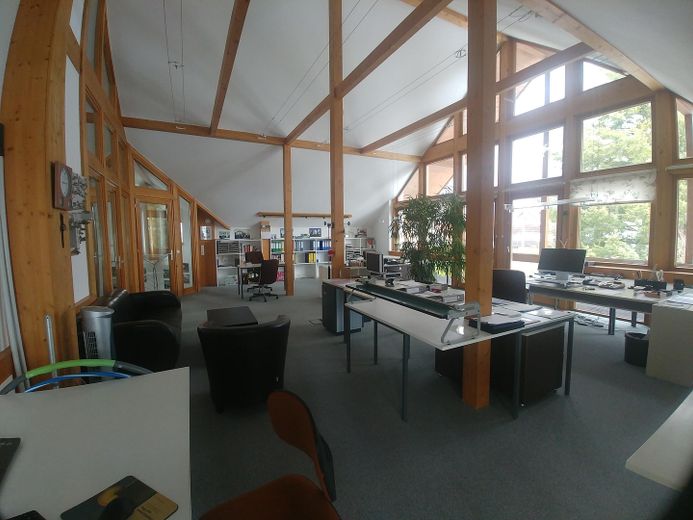 Das besondere Haus, mit sehr großem Grundstück, in einer Region wo andere Urlaub machen – Dachstudio-3