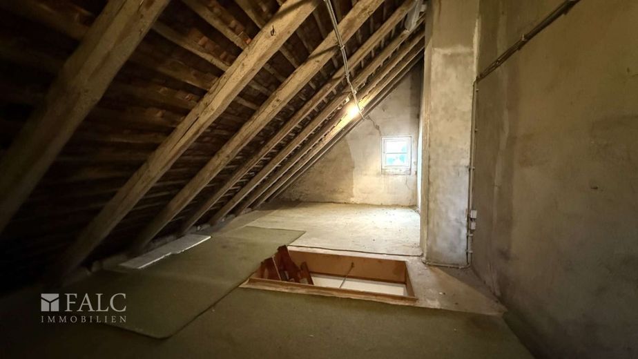 Dachboden (Altbau)